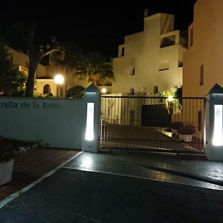 Estrella De La Bahia Apartment Касарес Екстериор снимка